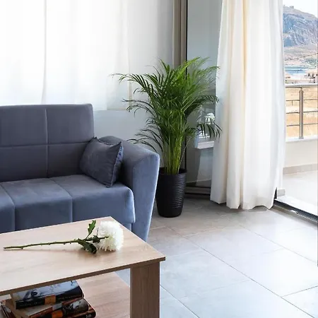 Tulipa Suites Yefira Exterior photo