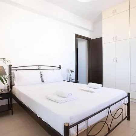 Tulipa Suites Yefira Exterior photo