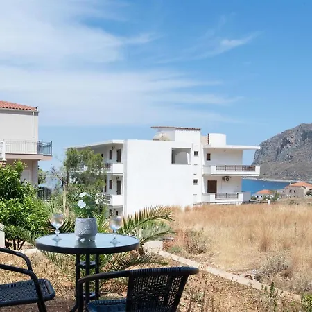 Tulipa Suites Yefira Exterior photo